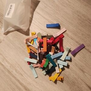 Bundle of Multicolor Alligator Hair Clips